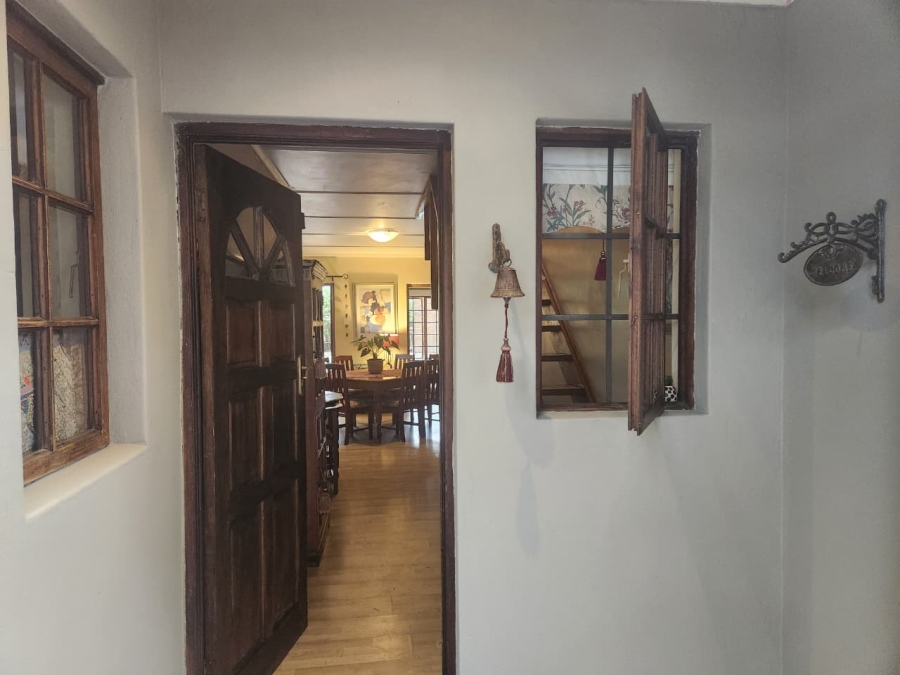 3 Bedroom Property for Sale in Denver Park Western Cape